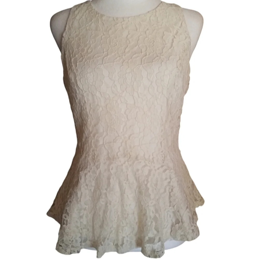 Altar'd State Cream All Over Lace Back‎ Zip Peplum Style Blouse Size Medium